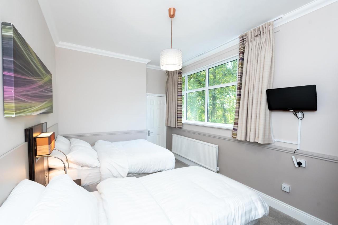 Hotel Uno Heathrow Windsor Slough