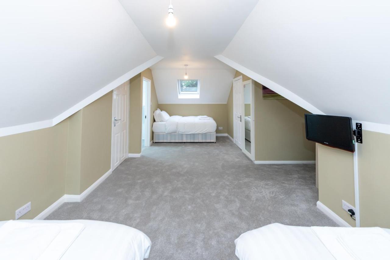 Uno Heathrow Windsor Hotel 4*