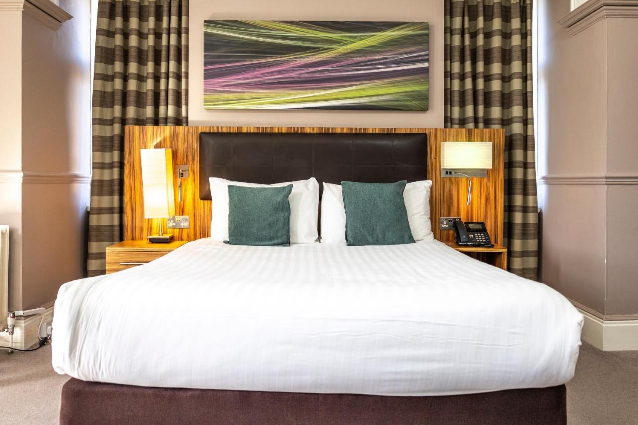 Uno Heathrow Windsor Hotel
