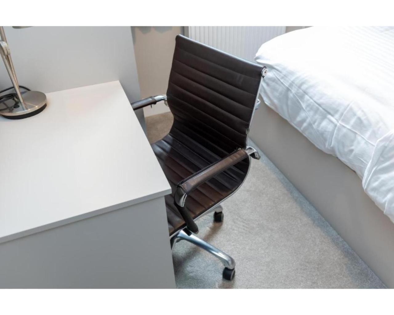 Hotel Uno Heathrow Windsor Slough