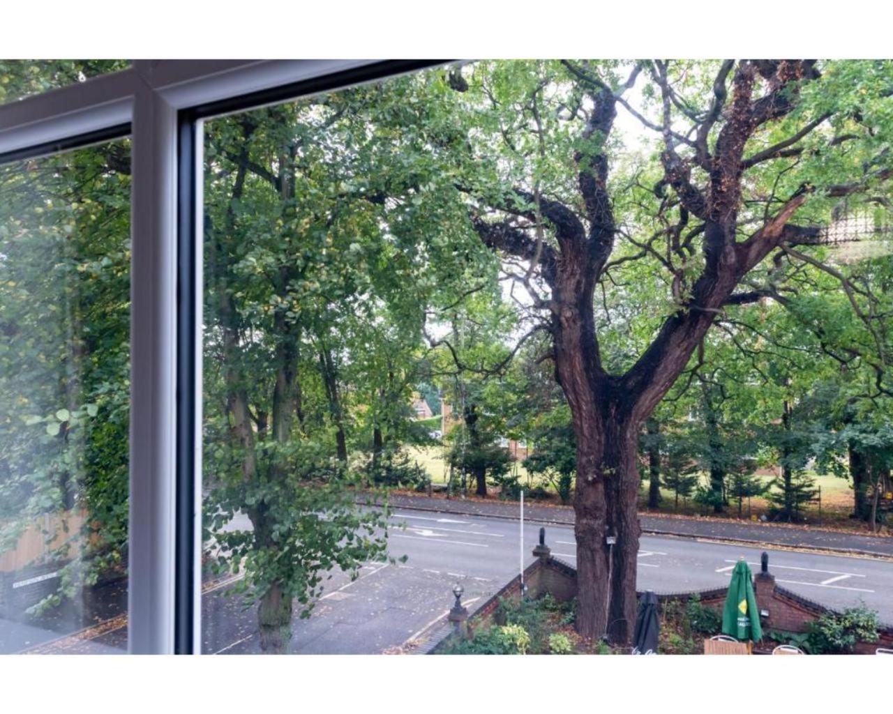 Hotel Uno Heathrow Windsor 4*