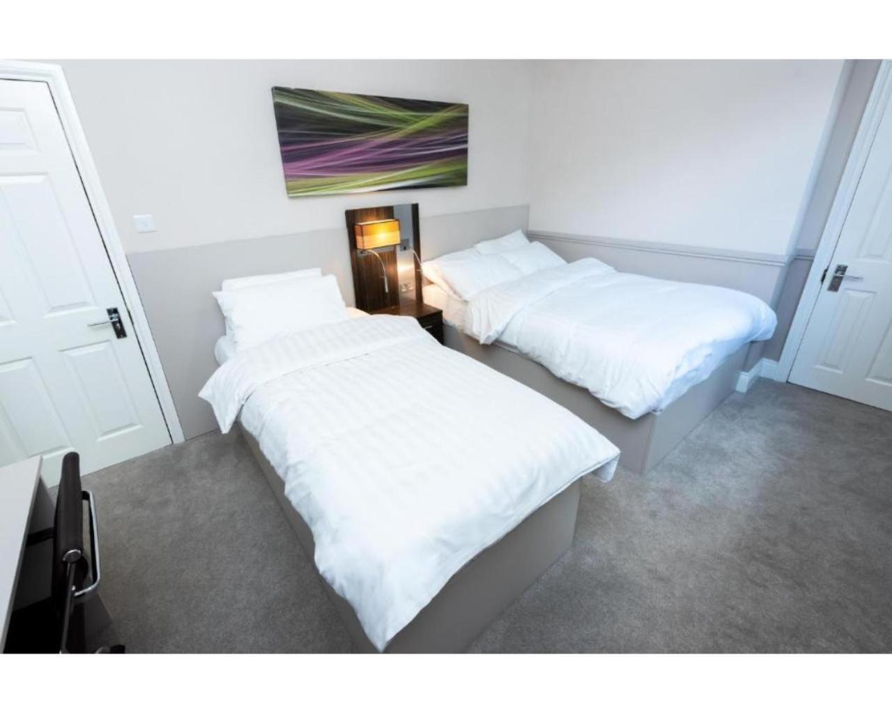 Hotel Uno Heathrow Windsor